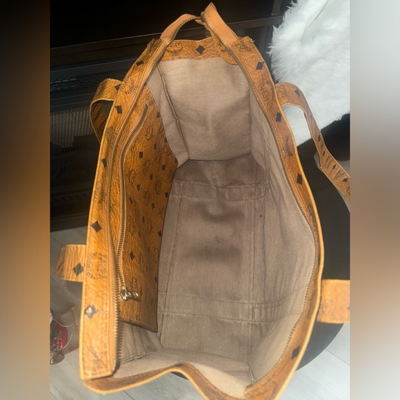 Vintage MCM Visetos Shopper Tote | Cognac | Authentic - Picture 4 of 13
